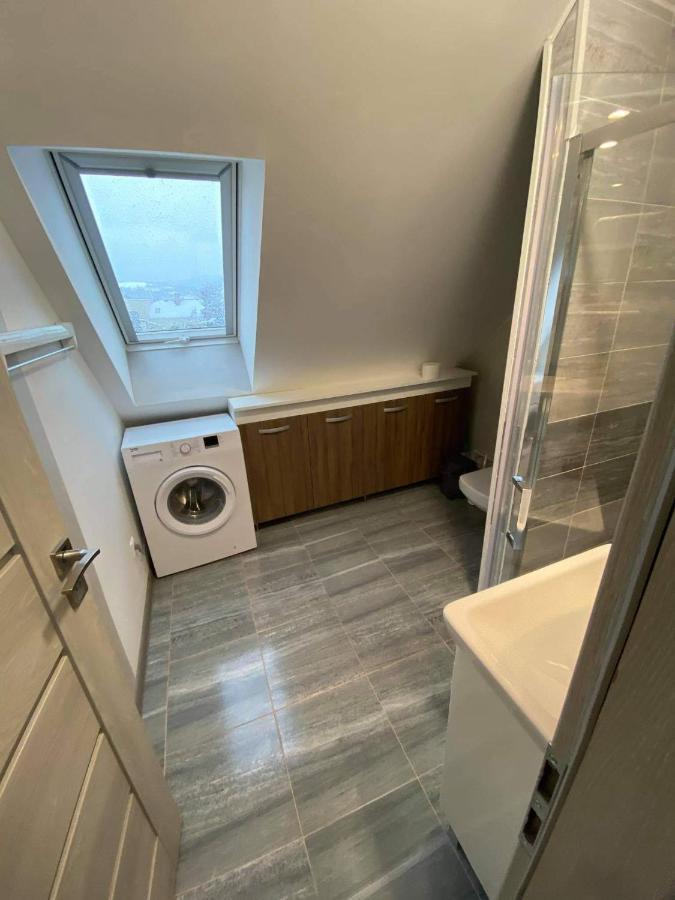 Centrum Apartman S- Dom Бардеев Екстериор снимка