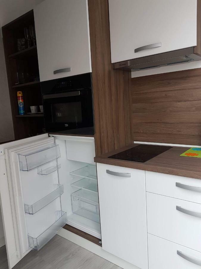 Centrum Apartman S- Dom Бардеев Екстериор снимка